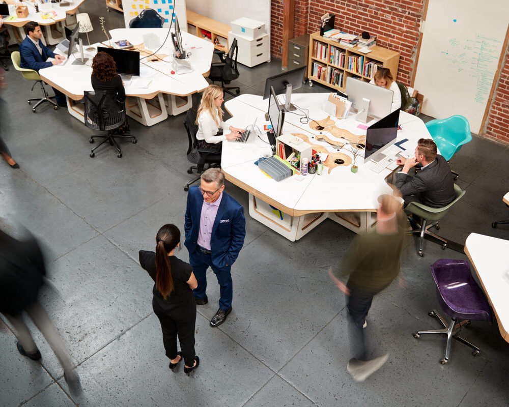 Overhead,View,Of,Busy,Modern,Open,Plan,Office