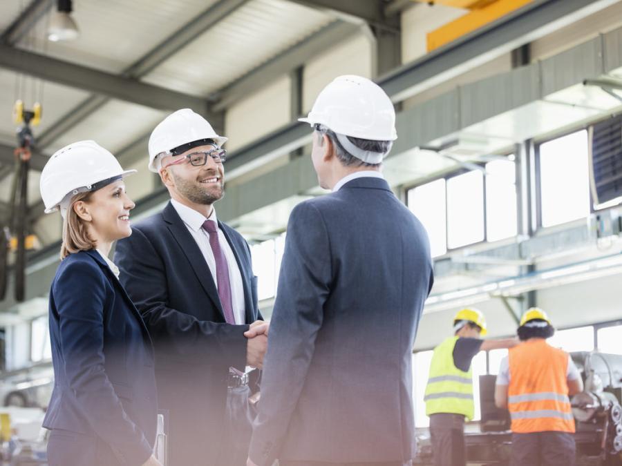 Ekelmans Advocaten cliënt ontmoeting fabriek