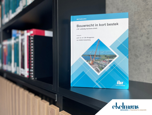 De geheel herziene druk van het handboek ‘Bouwrecht in kort bestek’ van het Instituut voor Bouwrecht verschenen. Een onmisbare uitgave voor de privaatrechtelijke bouwrechtjurist. Advocaat Frank Schaaf en advocaat Jessica Roos schreven het hoofdstuk over ‘Verzekeren in de bouw’.